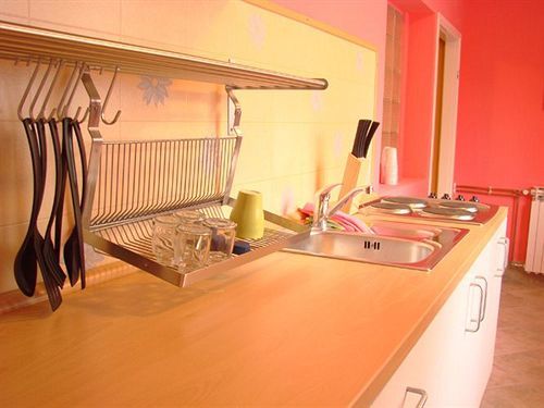Buzz Hostel Zagreb Exteriör bild